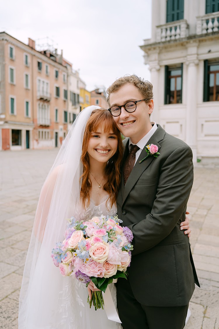 A couple in a quiet campo in Venice