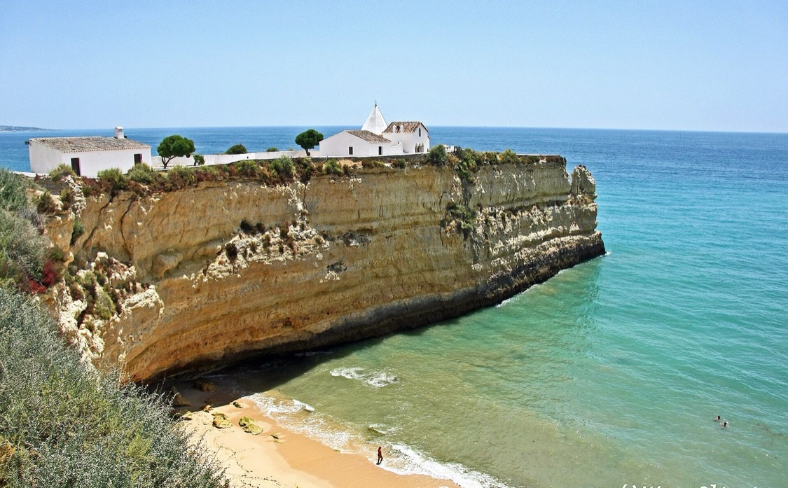 Elope on a clifftop terrace in the Algarve, Portugal, already designed elopement, Algarve, Portugal