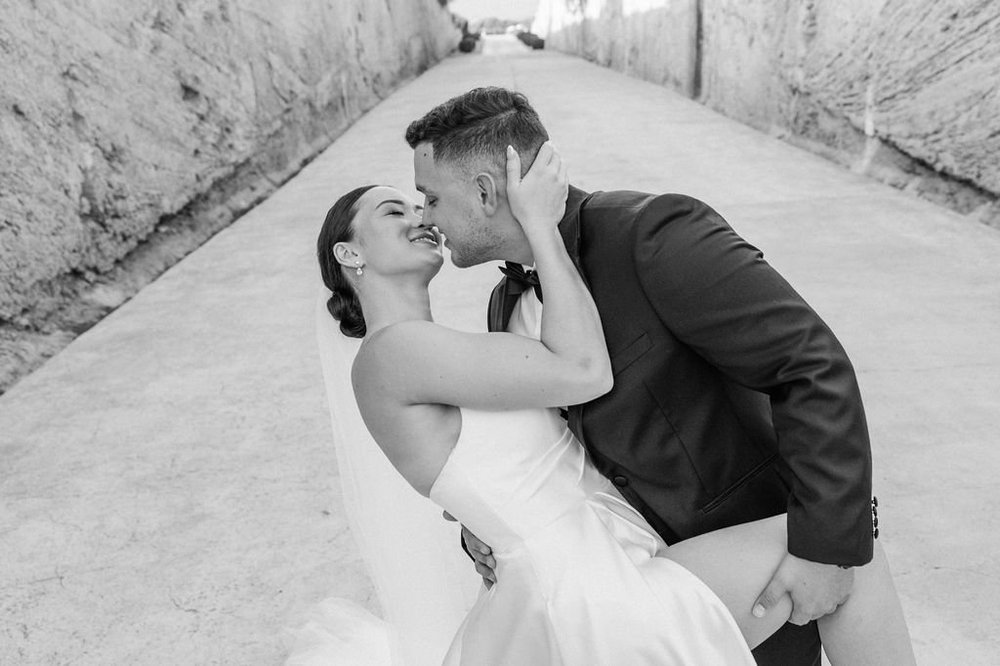 Cliffside vows and dinner on the beach — already designed elopement, Mallorca, Balearics